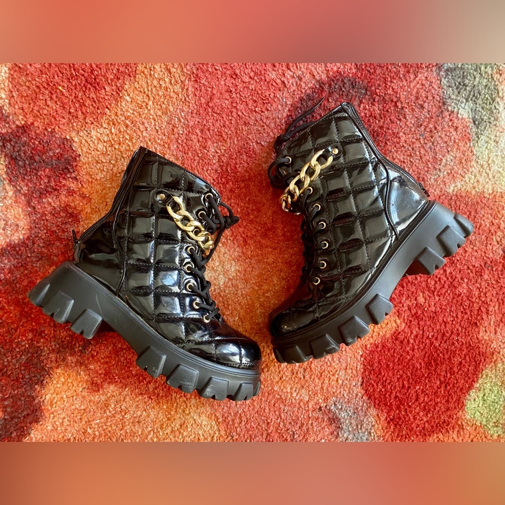 Unique Boots